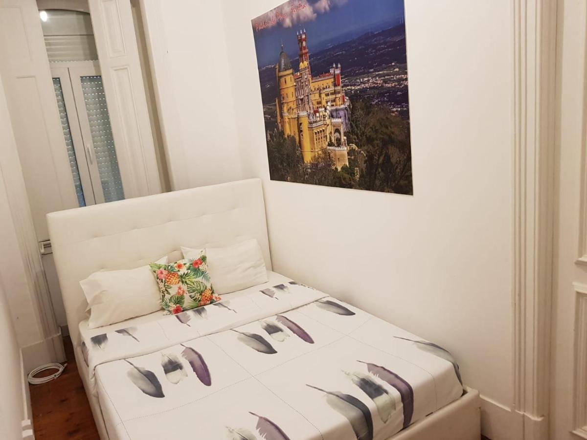 7 Luz Hostel Lisboa Exteriör bild