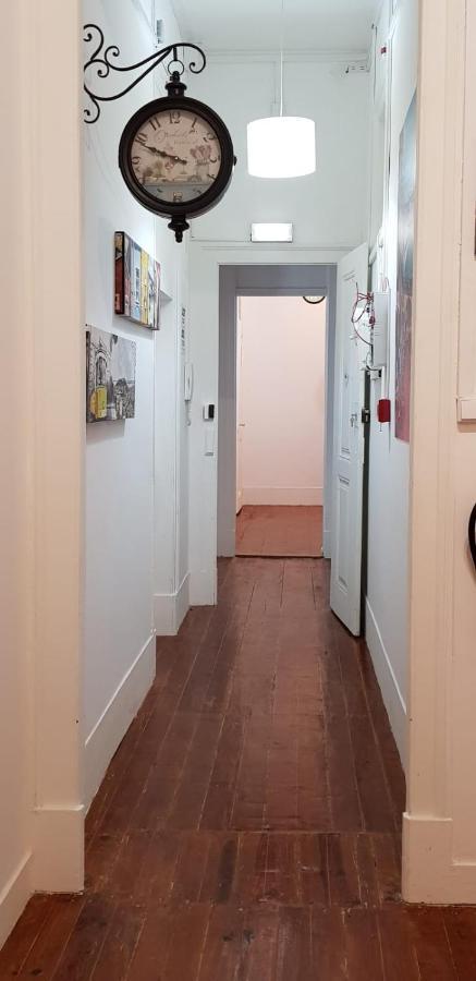 7 Luz Hostel Lisboa Exteriör bild